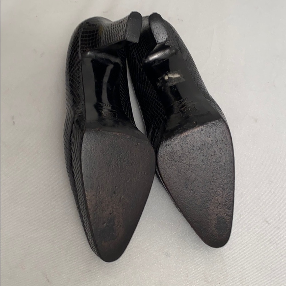 Yves Saint Laurent black snakeskin platform pumps - Picture 13 of 14